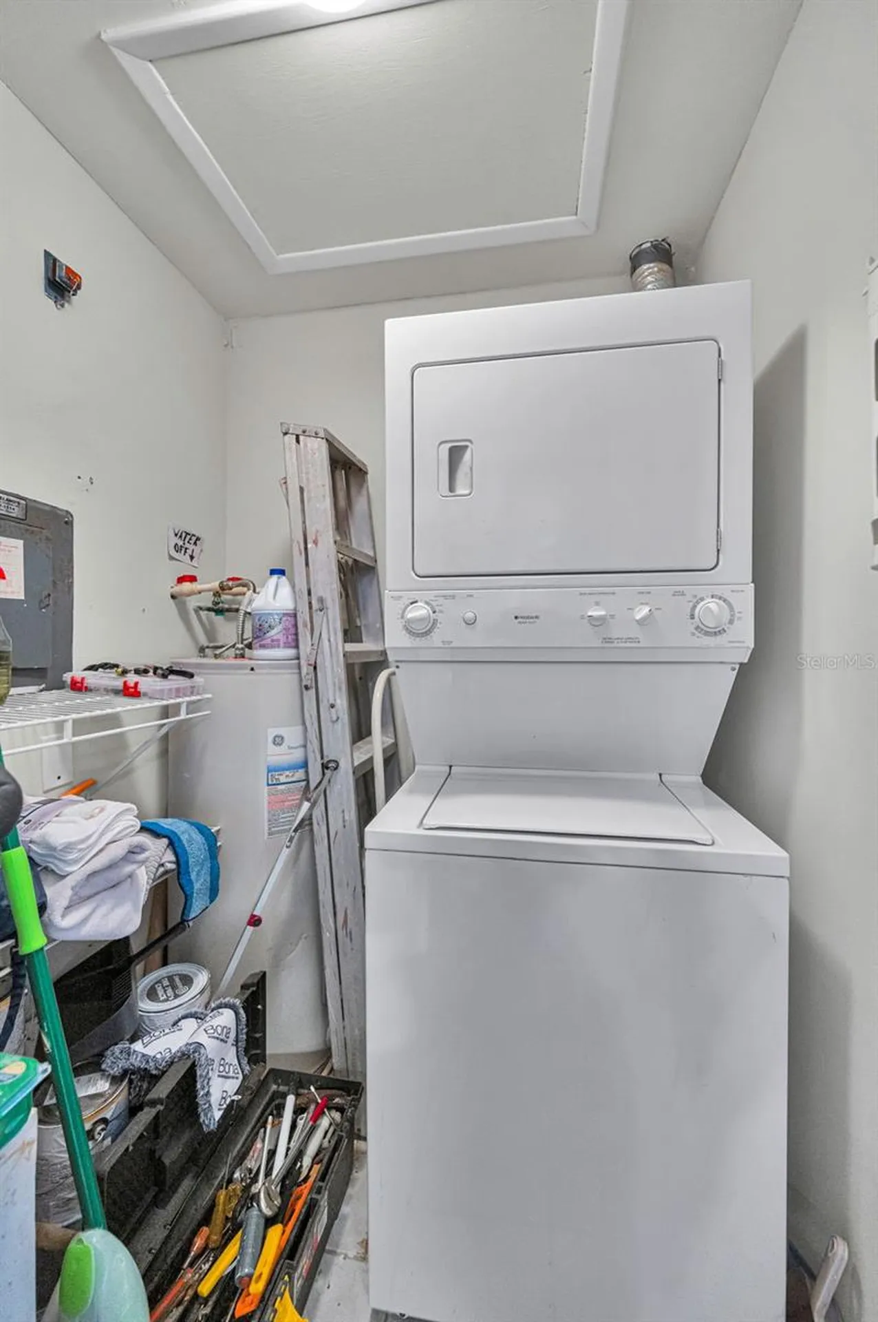 1813 Mariner Drive Tarpon Springs FL 34689