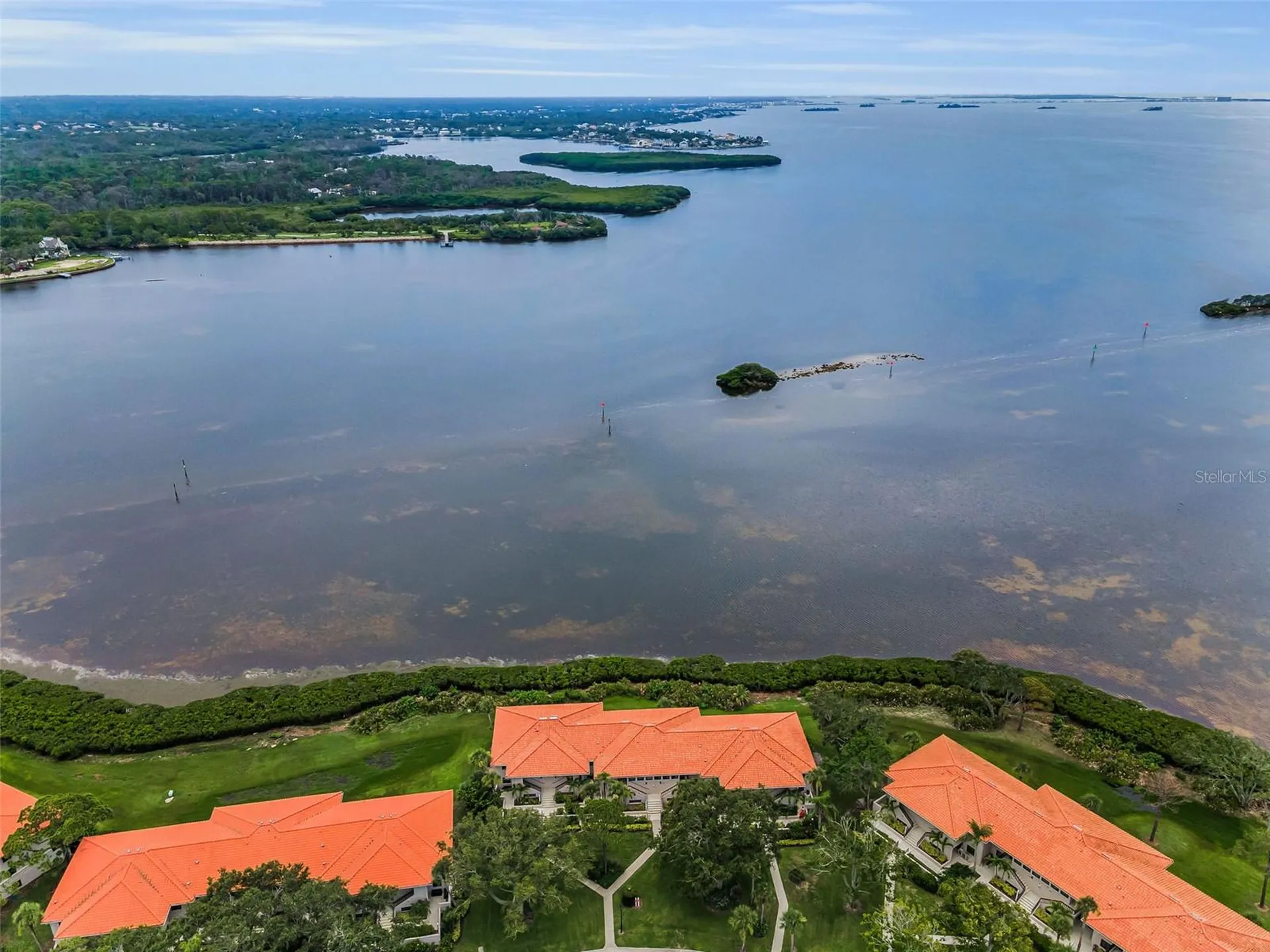 1813 Mariner Drive Tarpon Springs FL 34689