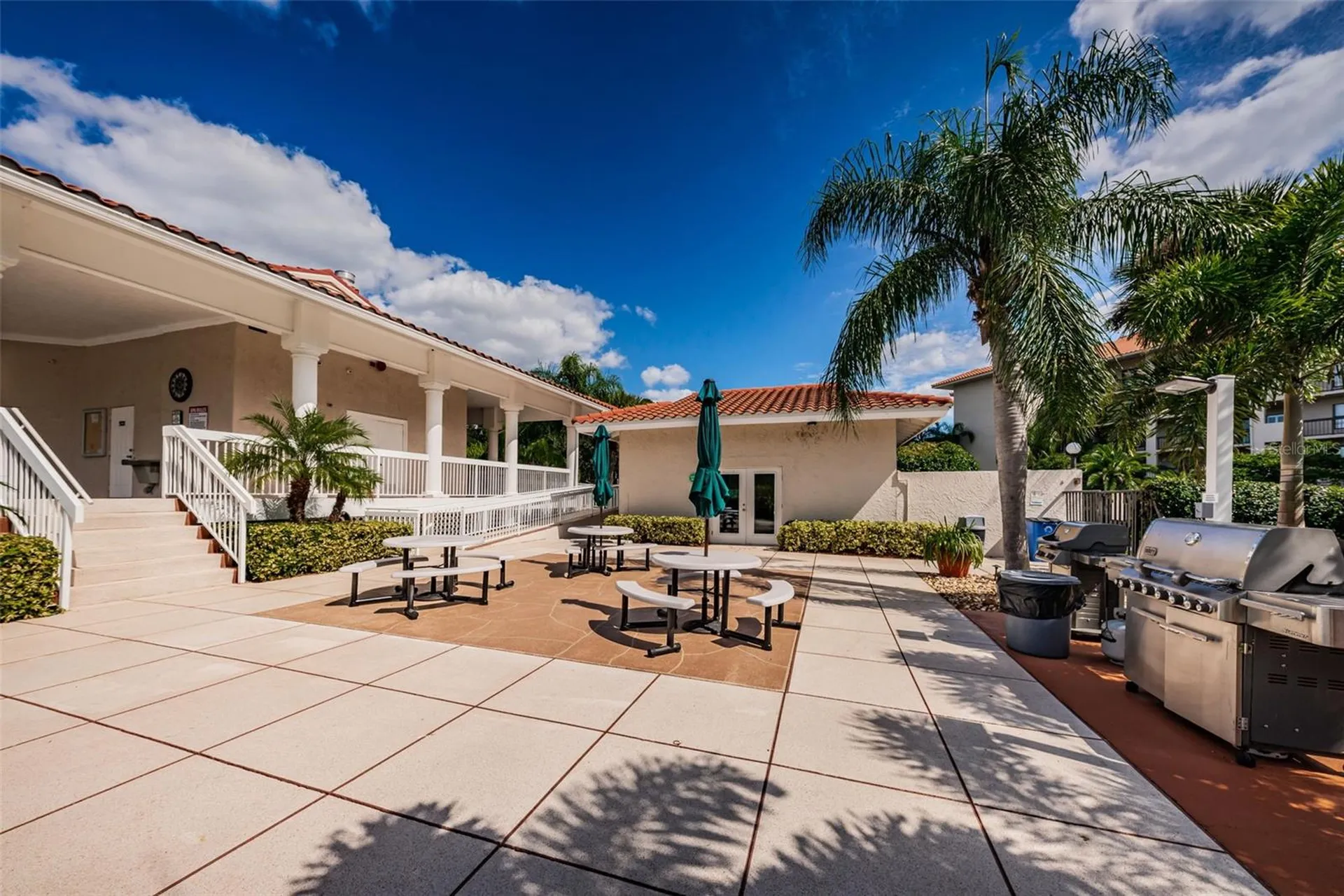 1813 Mariner Drive Tarpon Springs FL 34689