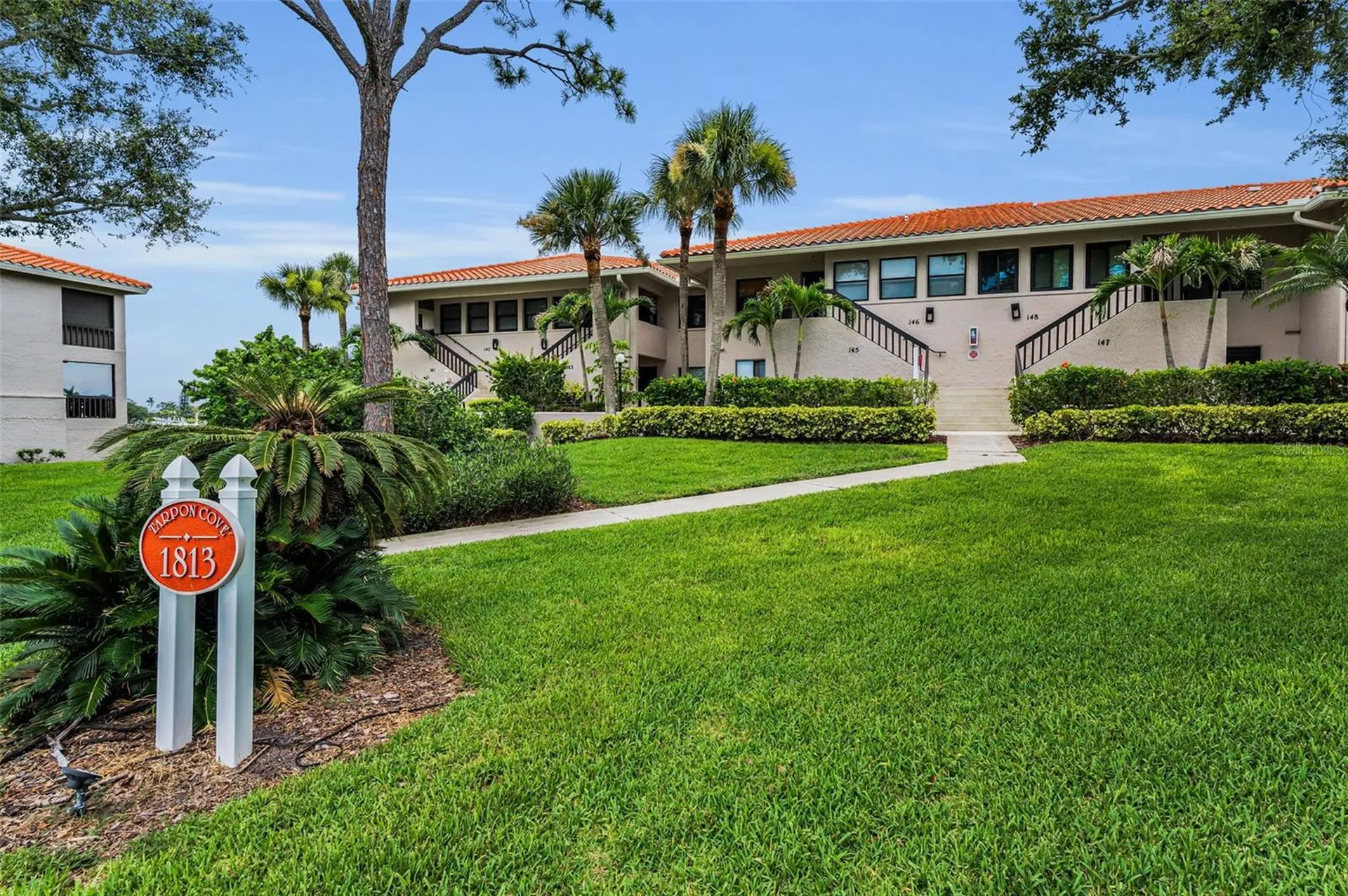 1813 Mariner Drive Tarpon Springs FL 34689