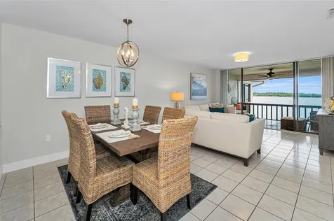 1813 Mariner Drive Tarpon Springs FL 34689
