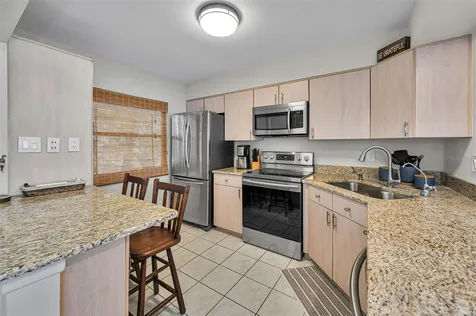 1813 Mariner Drive Tarpon Springs FL 34689