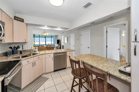1813 Mariner Drive Tarpon Springs FL 34689