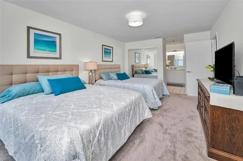 1813 Mariner Drive Tarpon Springs FL 34689