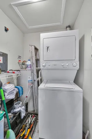 1813 Mariner Drive Tarpon Springs FL 34689