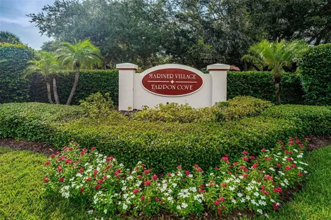 1813 Mariner Drive Tarpon Springs FL 34689
