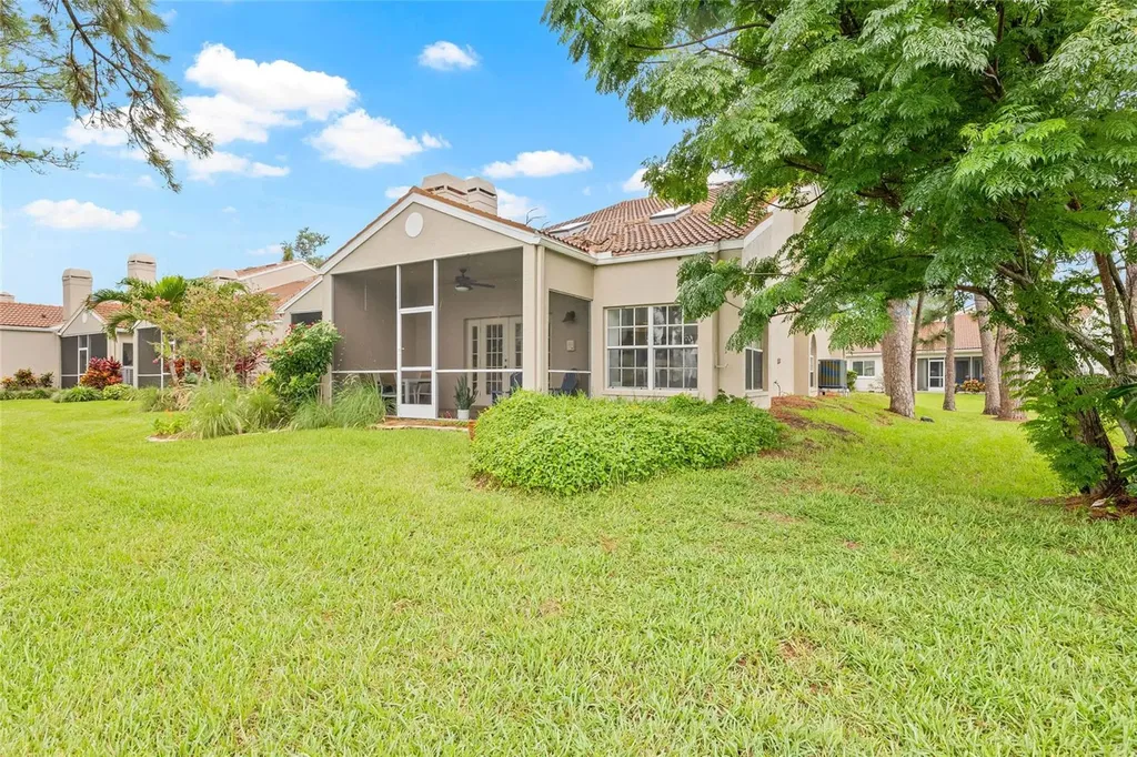 699 Malta Court NE St Petersburg FL 33703