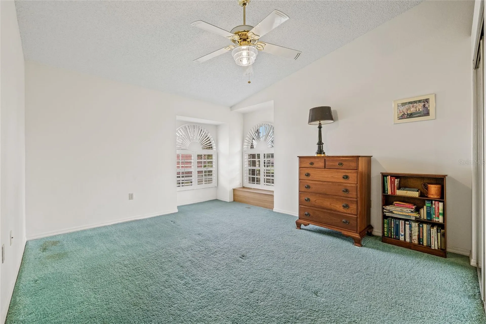 699 Malta Court NE St Petersburg FL 33703