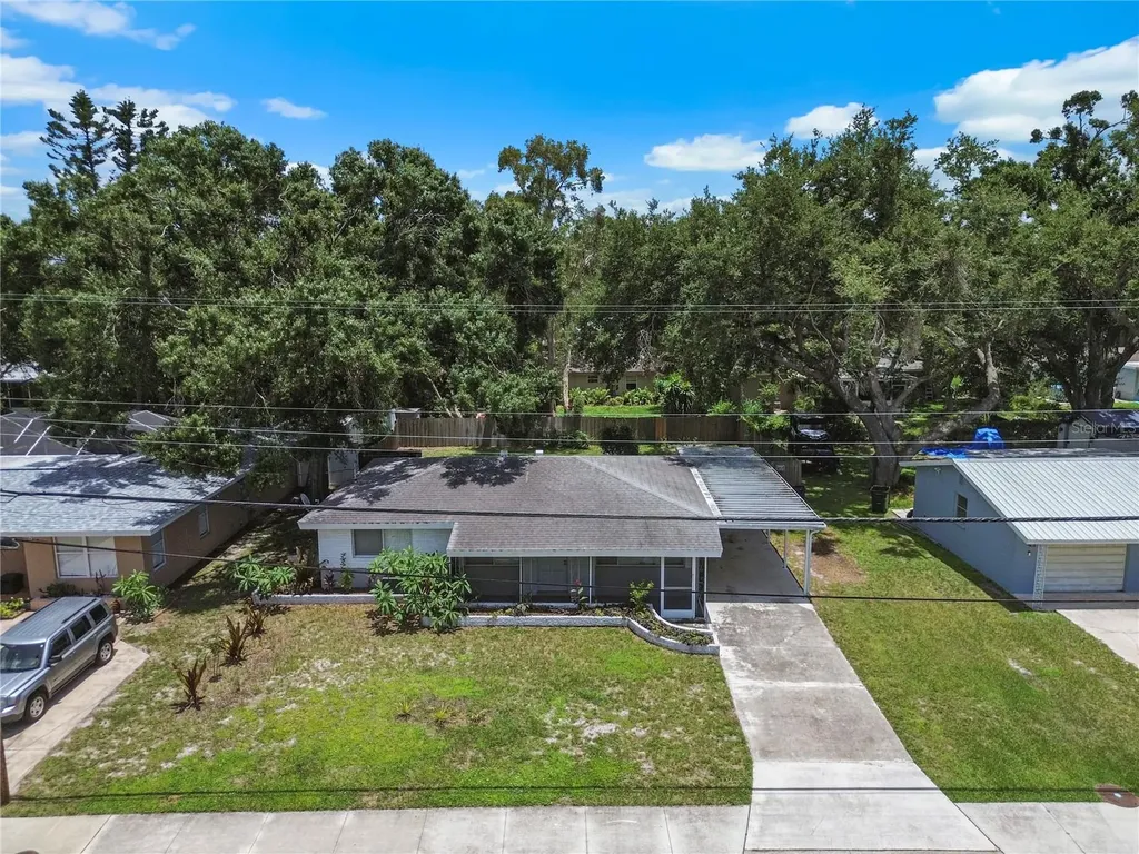 4484 Brooksdale Drive Sarasota FL 34232