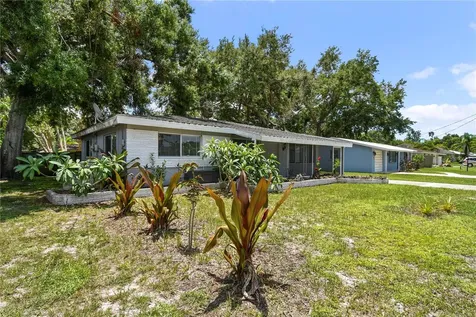 4484 Brooksdale Drive Sarasota FL 34232