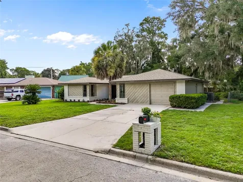 2330 NW 54th Terrace Gainesville FL 32606