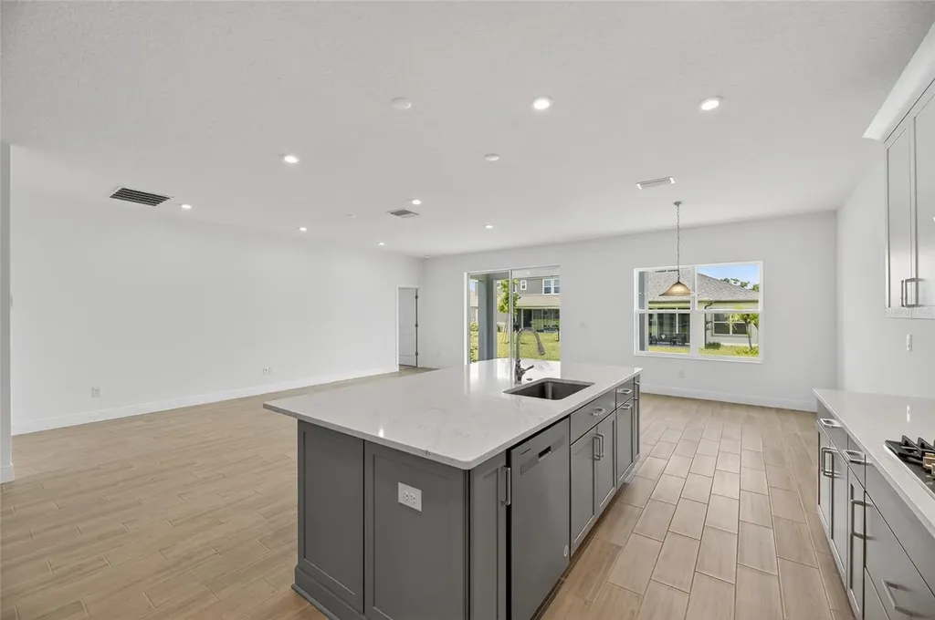 6218 Hidden Branch Drive Apollo Beach FL 33572