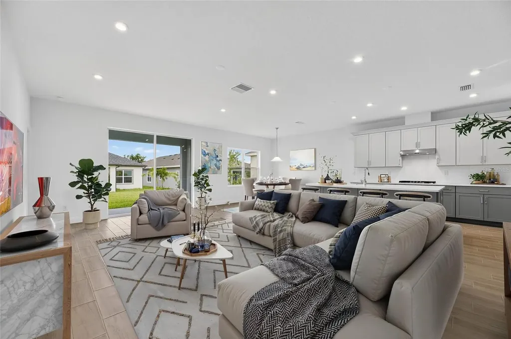 6218 Hidden Branch Drive Apollo Beach FL 33572