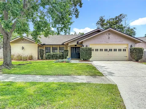 2527 Arborwood Drive Valrico FL 33596