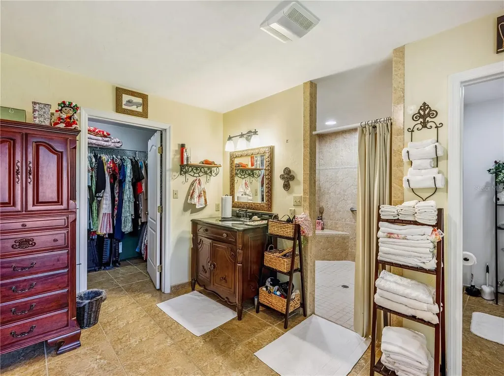 1550 NW 167 Place Trenton FL 32693