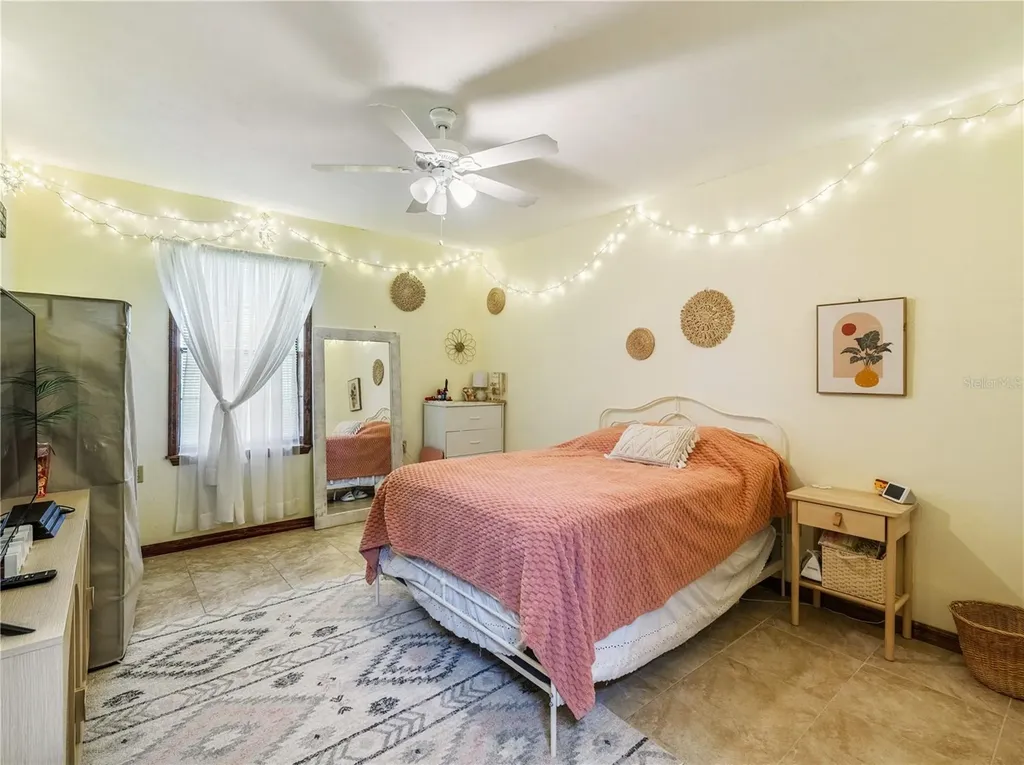 1550 NW 167 Place Trenton FL 32693