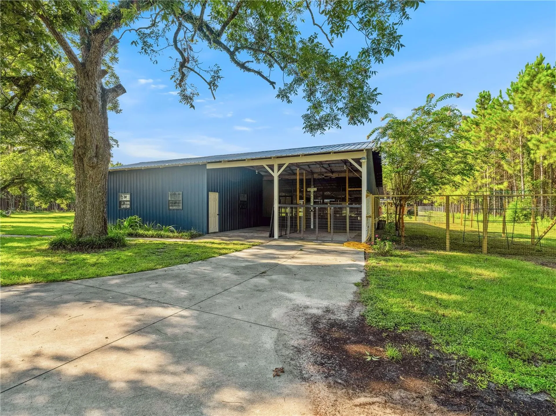 1550 NW 167 Place Trenton FL 32693