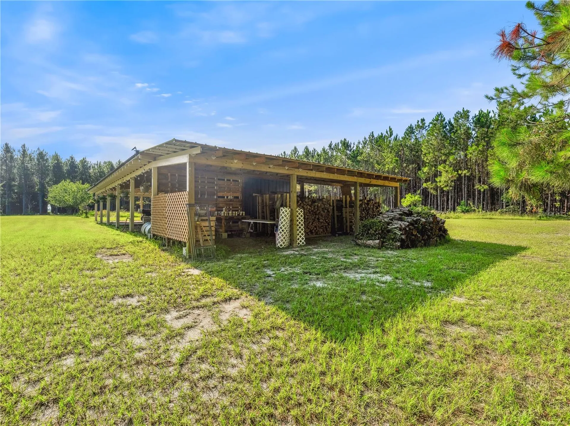 1550 NW 167 Place Trenton FL 32693