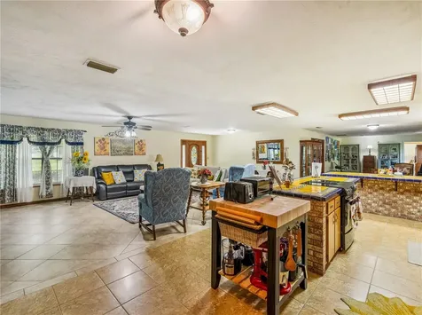 1550 NW 167 Place Trenton FL 32693