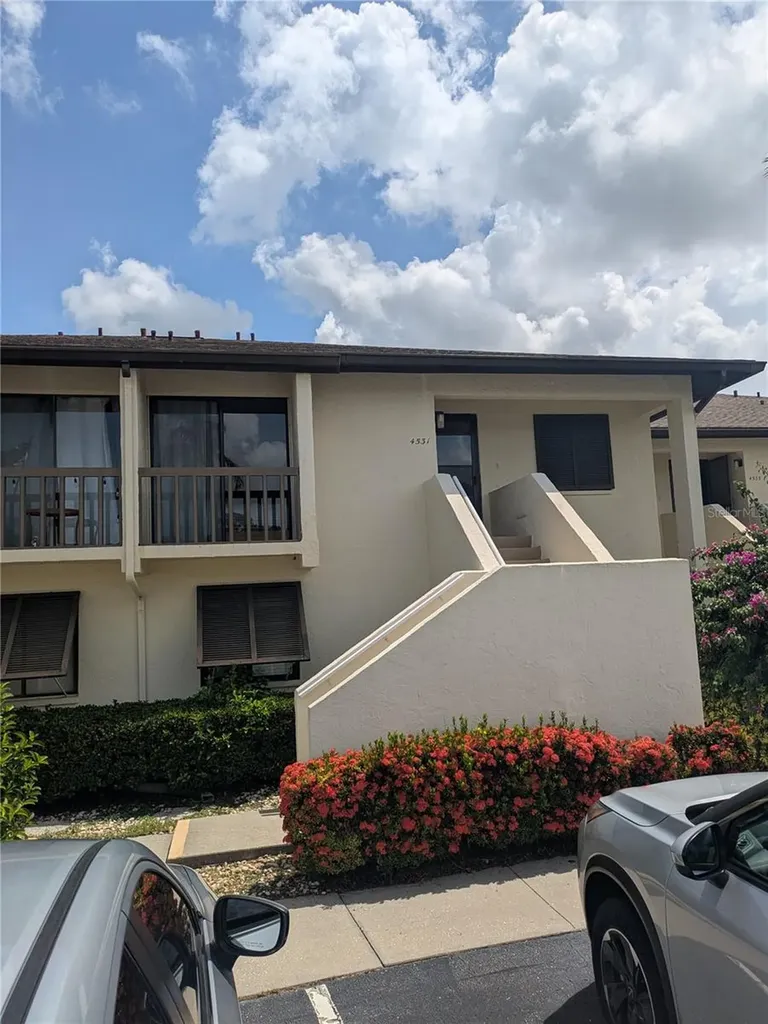 4531 Longwater Sarasota FL 34235