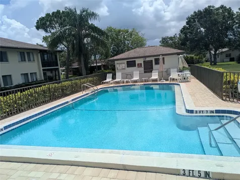 4531 Longwater Sarasota FL 34235