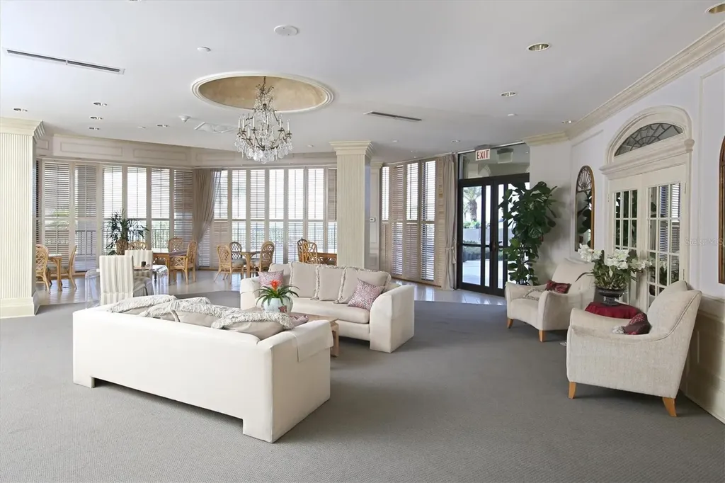 1211 Gulf Of Mexico Drive Longboat Key FL 34228