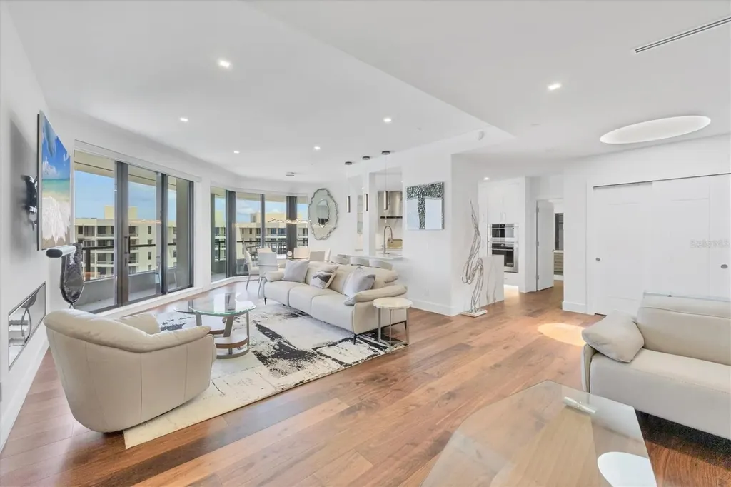 1211 Gulf Of Mexico Drive Longboat Key FL 34228
