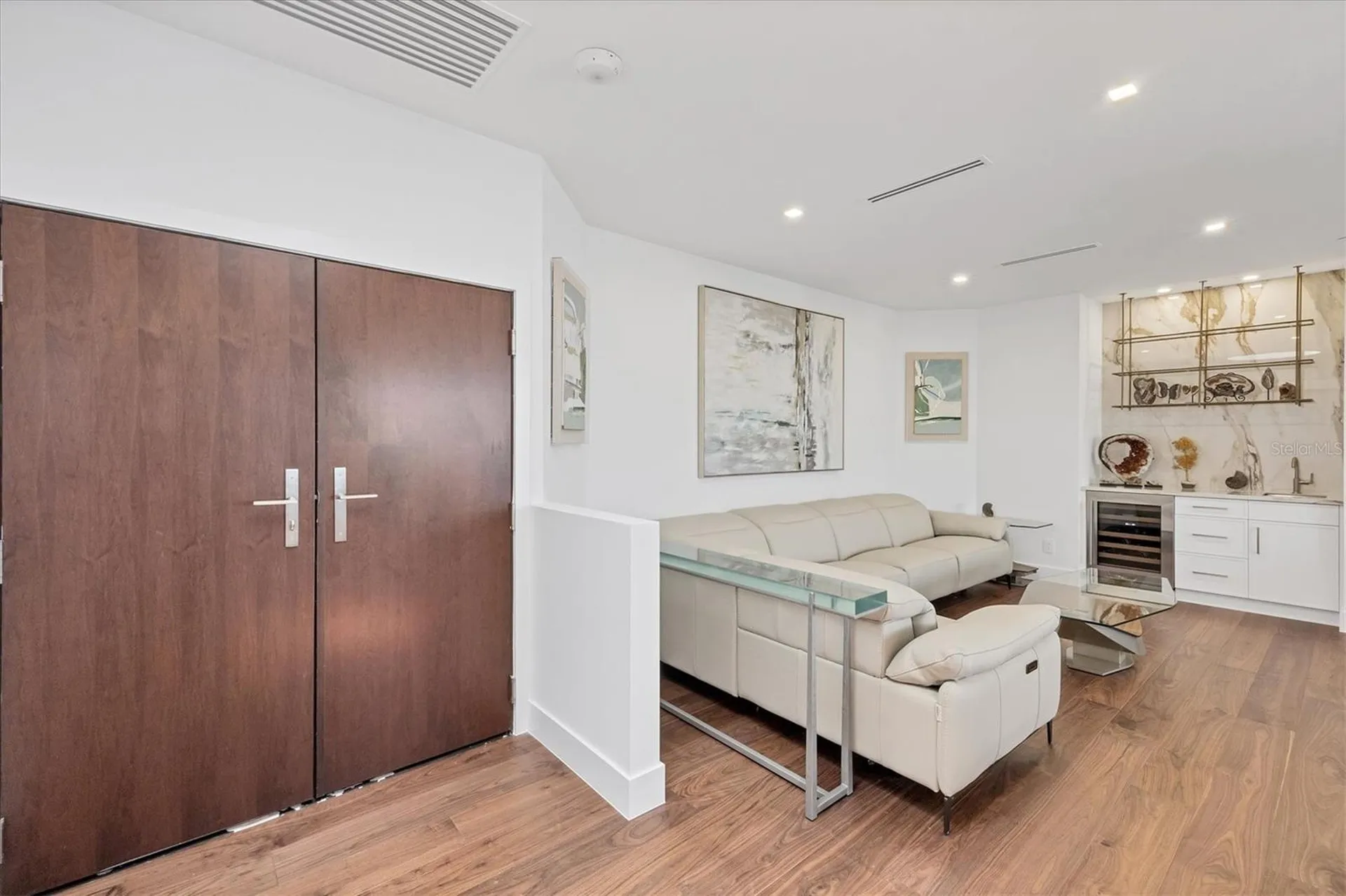 1211 Gulf Of Mexico Drive Longboat Key FL 34228