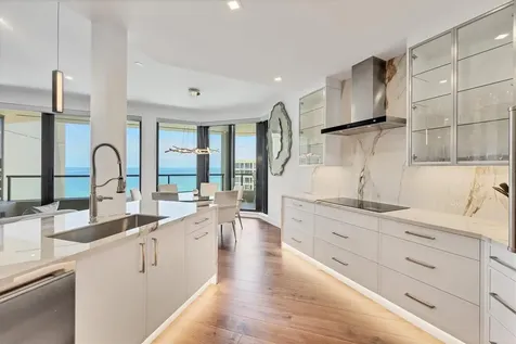 1211 Gulf Of Mexico Drive Longboat Key FL 34228