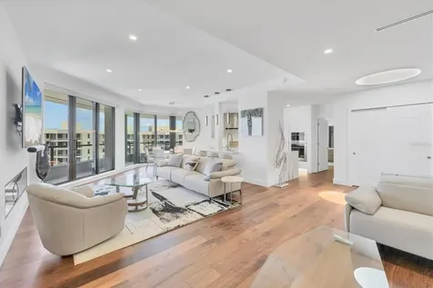 1211 Gulf Of Mexico Drive Longboat Key FL 34228