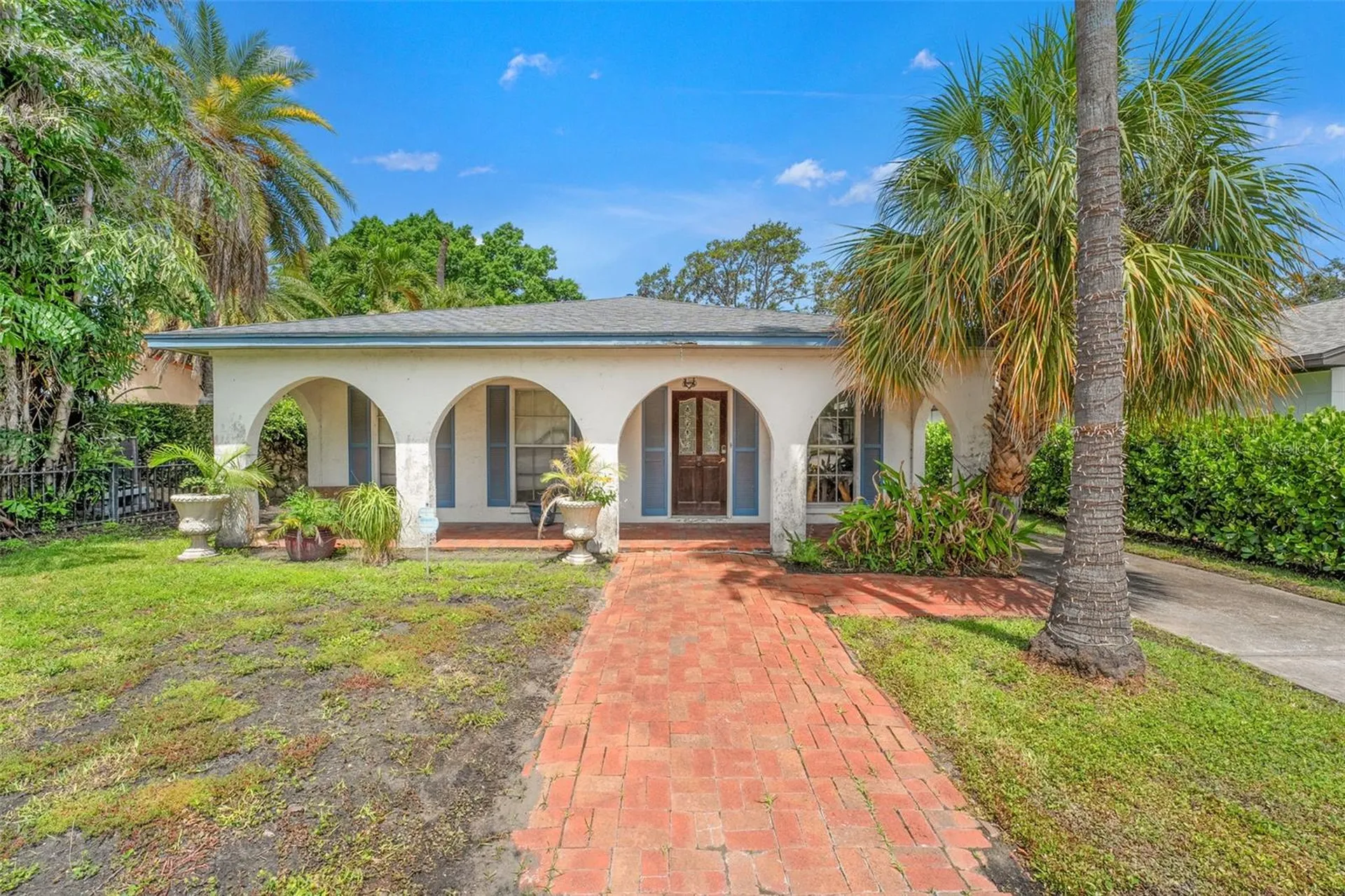 128 W Davis Boulevard Tampa FL 33606