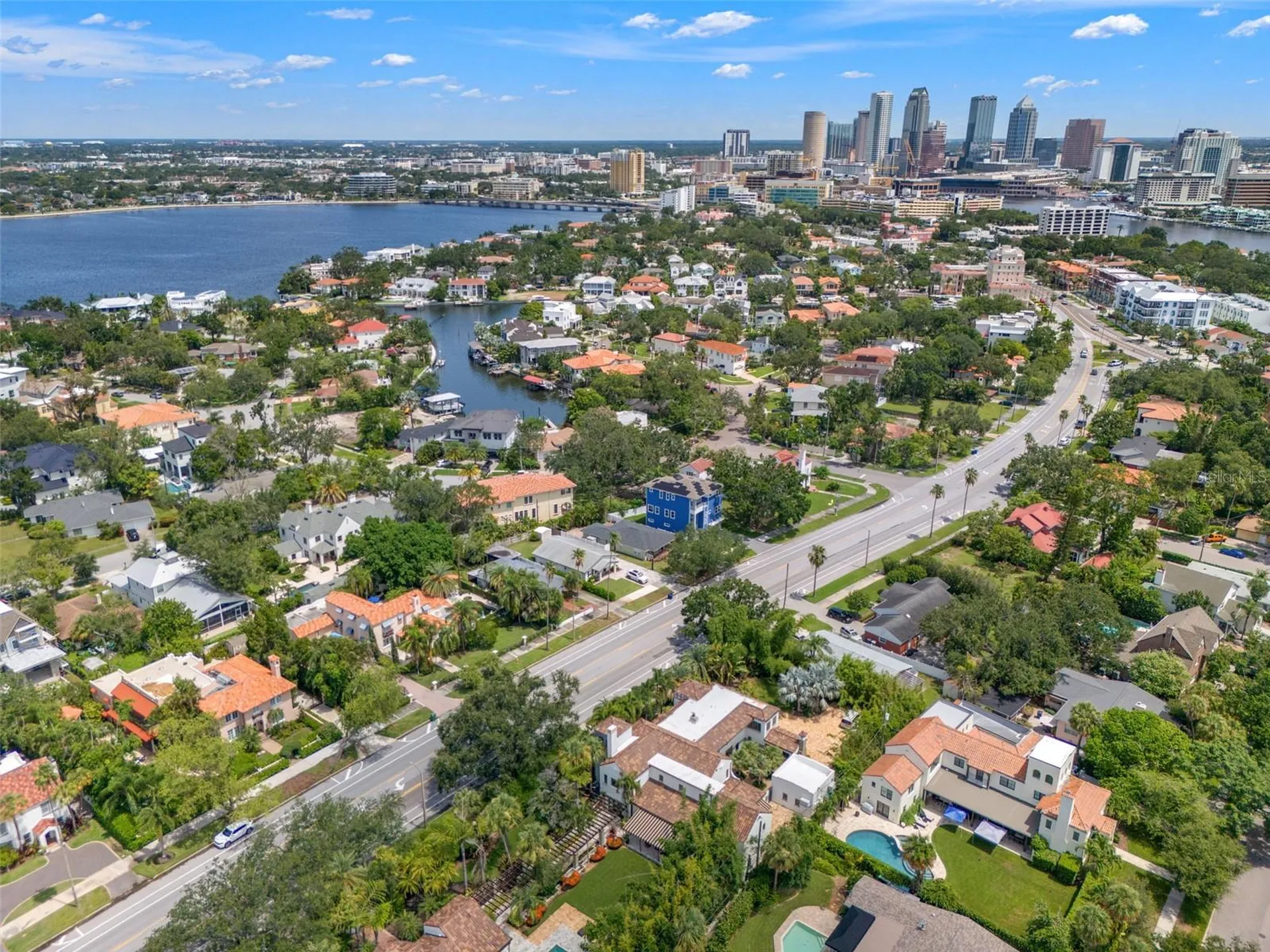 128 W Davis Boulevard Tampa FL 33606