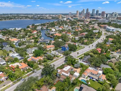 128 W Davis Boulevard Tampa FL 33606