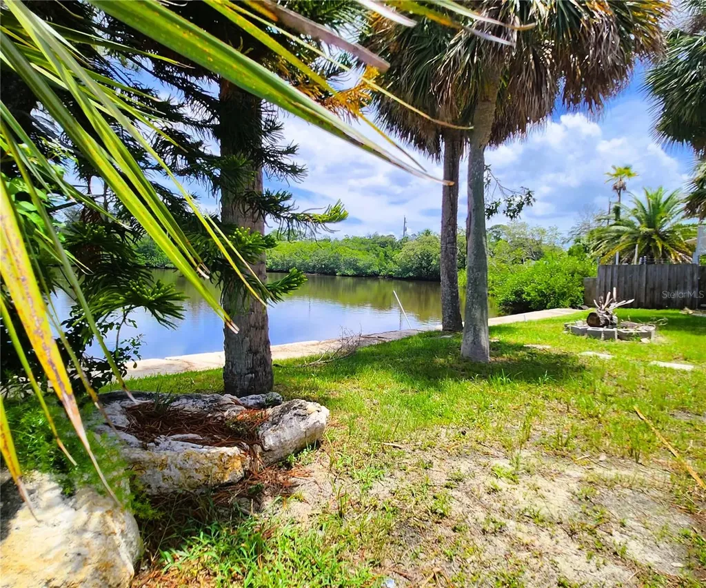 6975 Edgewater Drive New Port Richey FL 34652