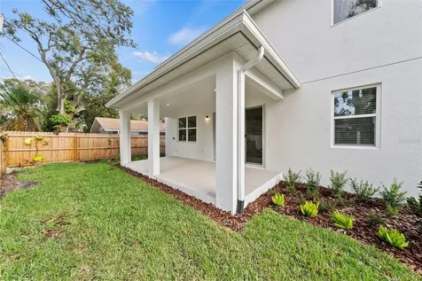 6244 29th Street N St Petersburg FL 33702