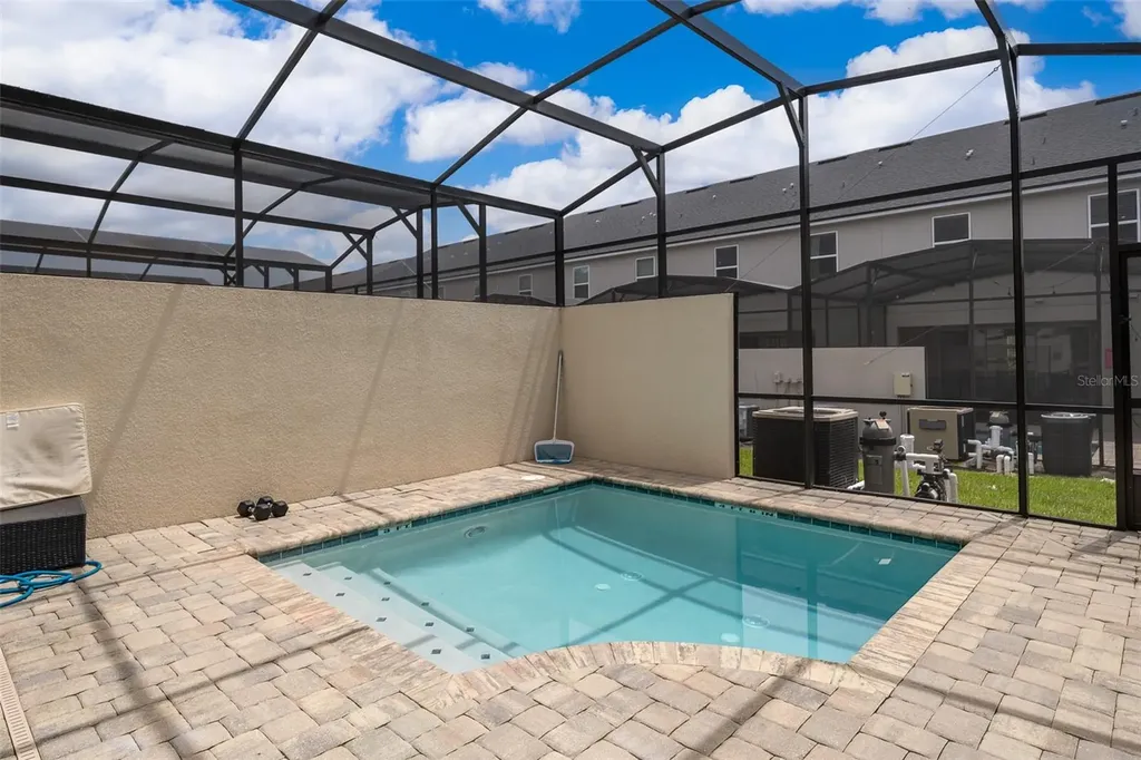 1660 Tropical Palms Circle Kissimmee FL 34747