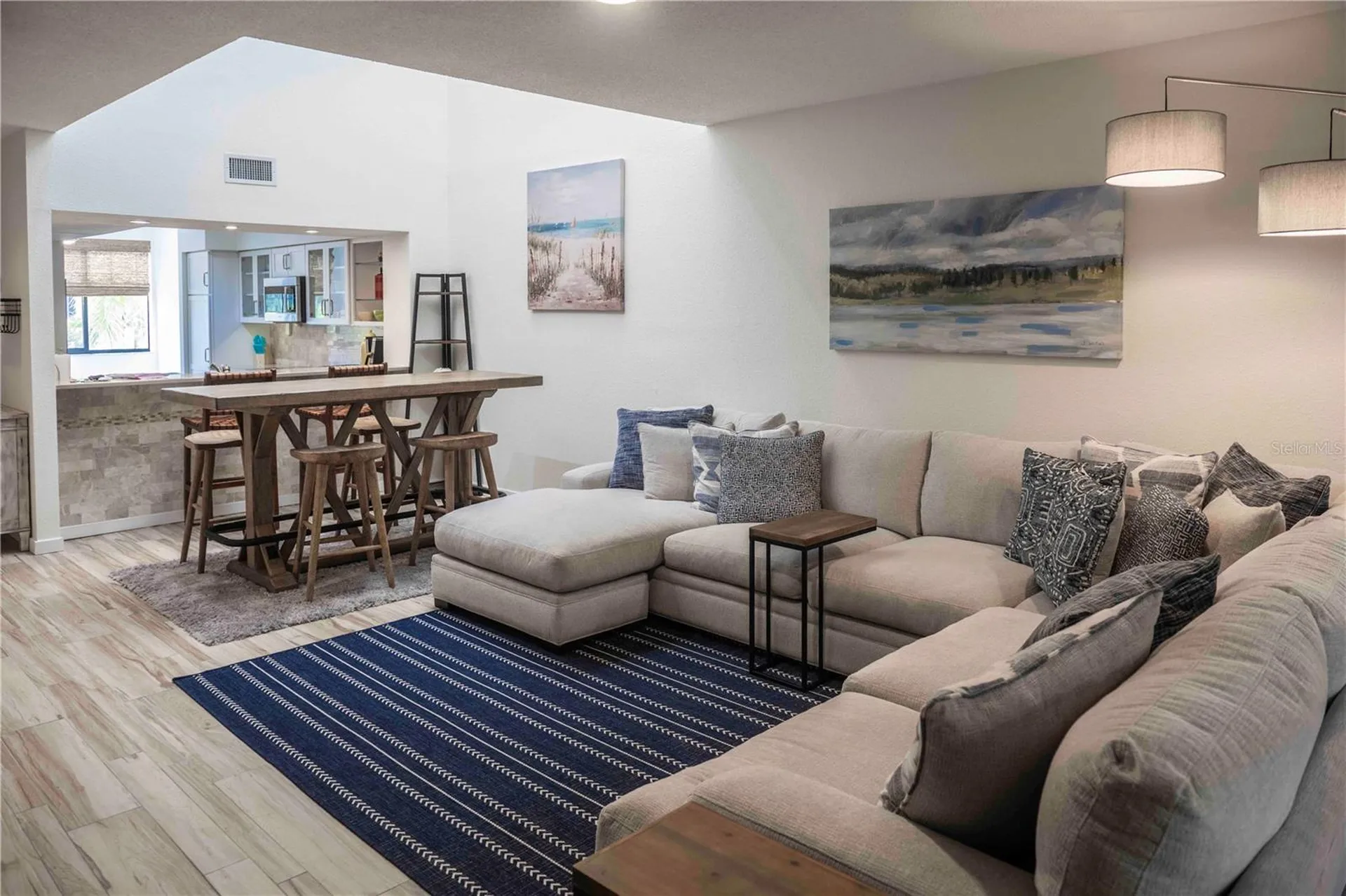 1912 Harbourside Drive Longboat Key FL 34228
