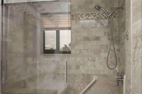 1912 Harbourside Drive Longboat Key FL 34228