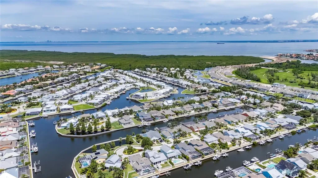 5720 Tortoise Place Apollo Beach FL 33572