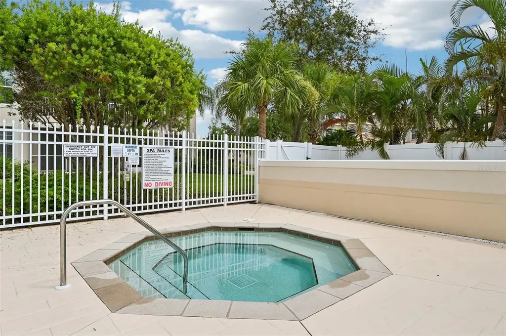 7050 Prosperity Circle Sarasota FL 34238