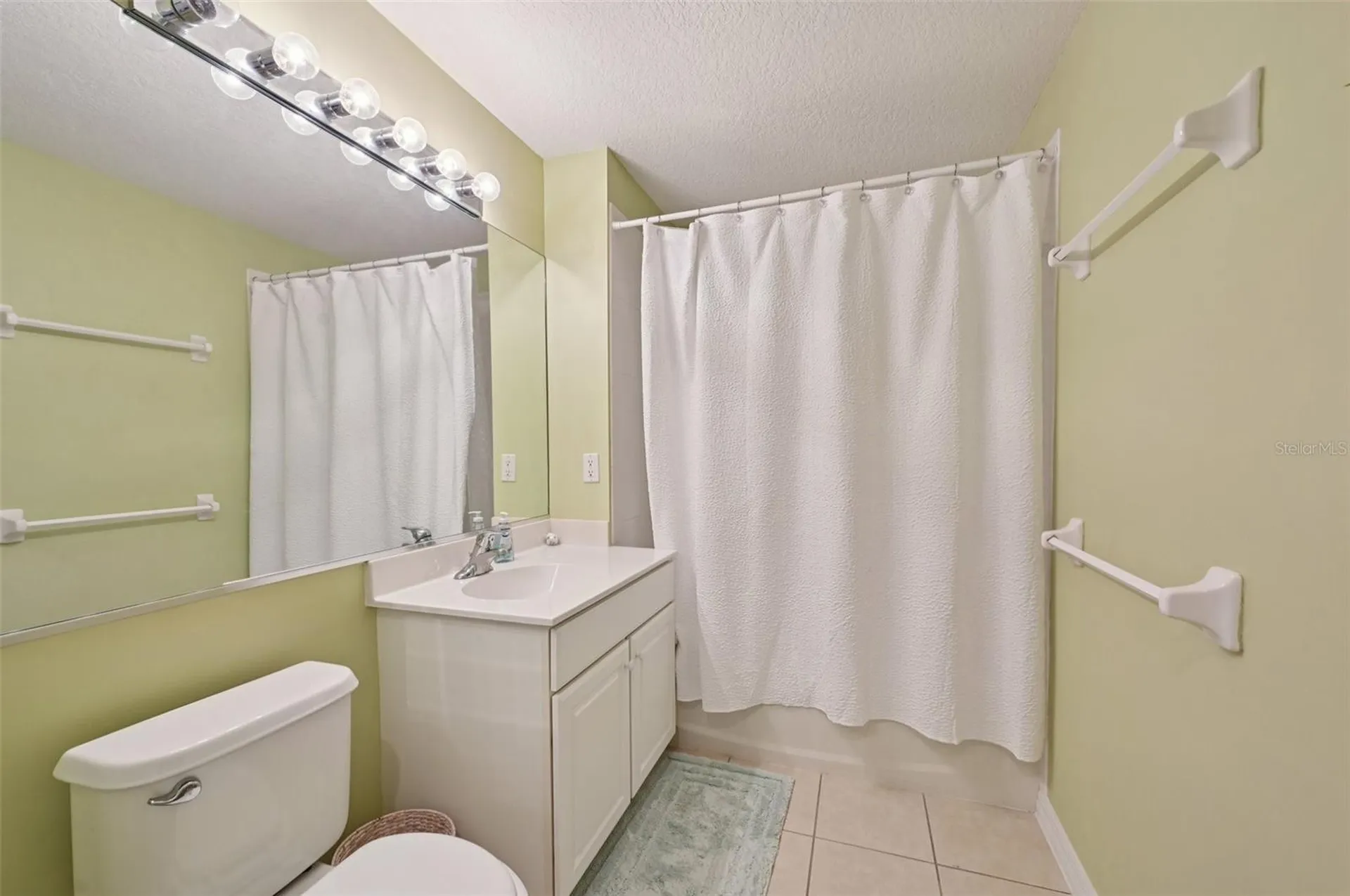 7050 Prosperity Circle Sarasota FL 34238