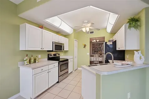 7050 Prosperity Circle Sarasota FL 34238