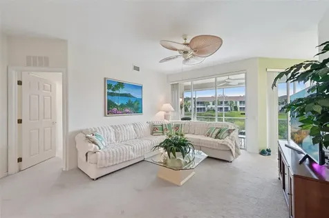 7050 Prosperity Circle Sarasota FL 34238