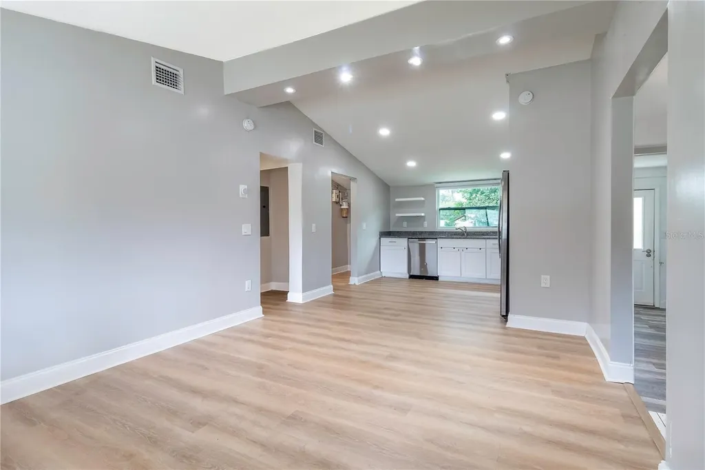 144 Delespine Drive Debary FL 32713