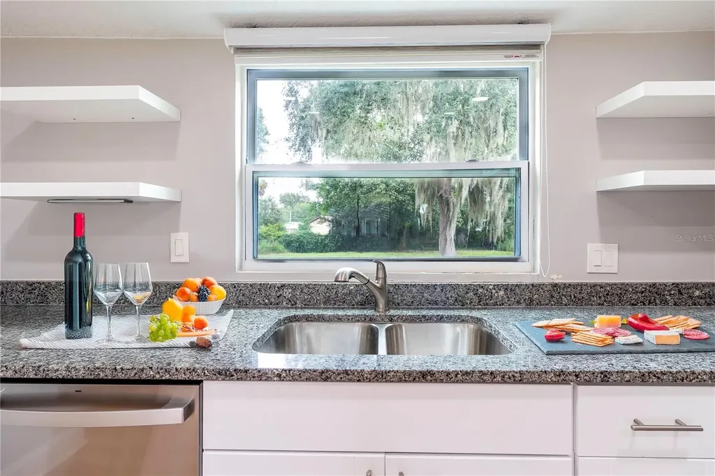 144 Delespine Drive Debary FL 32713