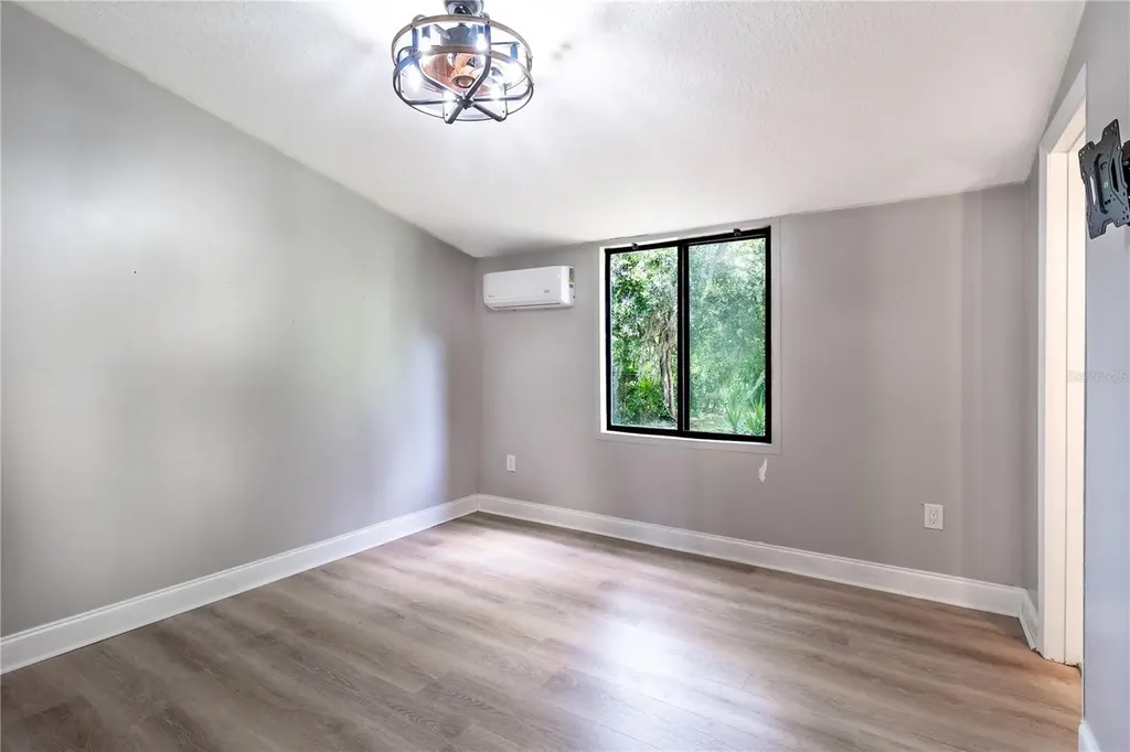 144 Delespine Drive Debary FL 32713