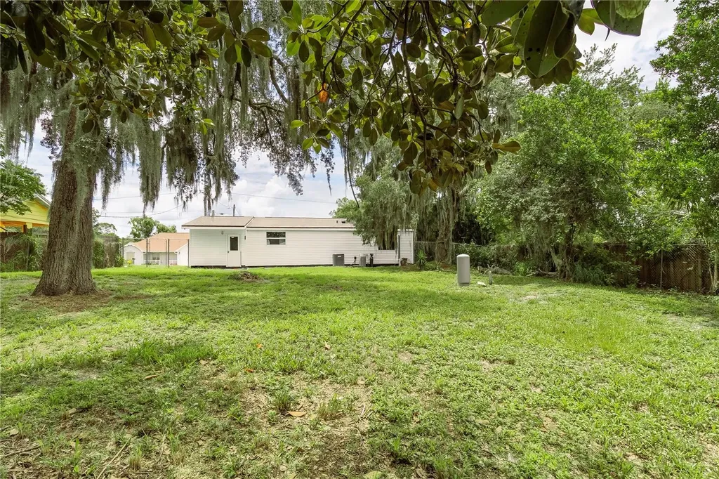 144 Delespine Drive Debary FL 32713