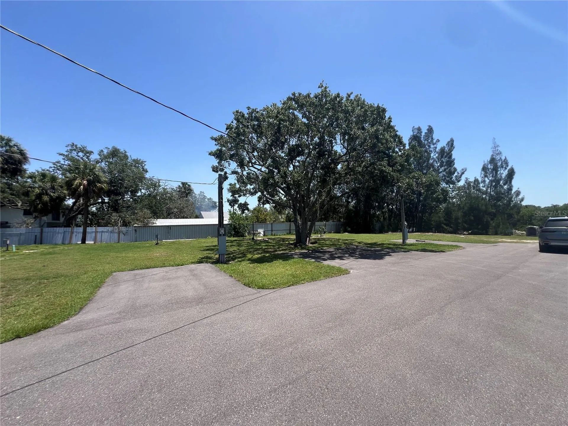 11224 Restwood Drive Gibsonton FL 33534
