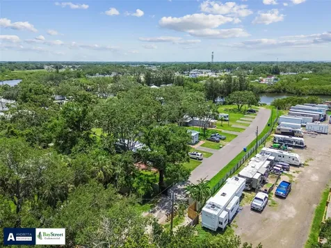 11224 Restwood Drive Gibsonton FL 33534