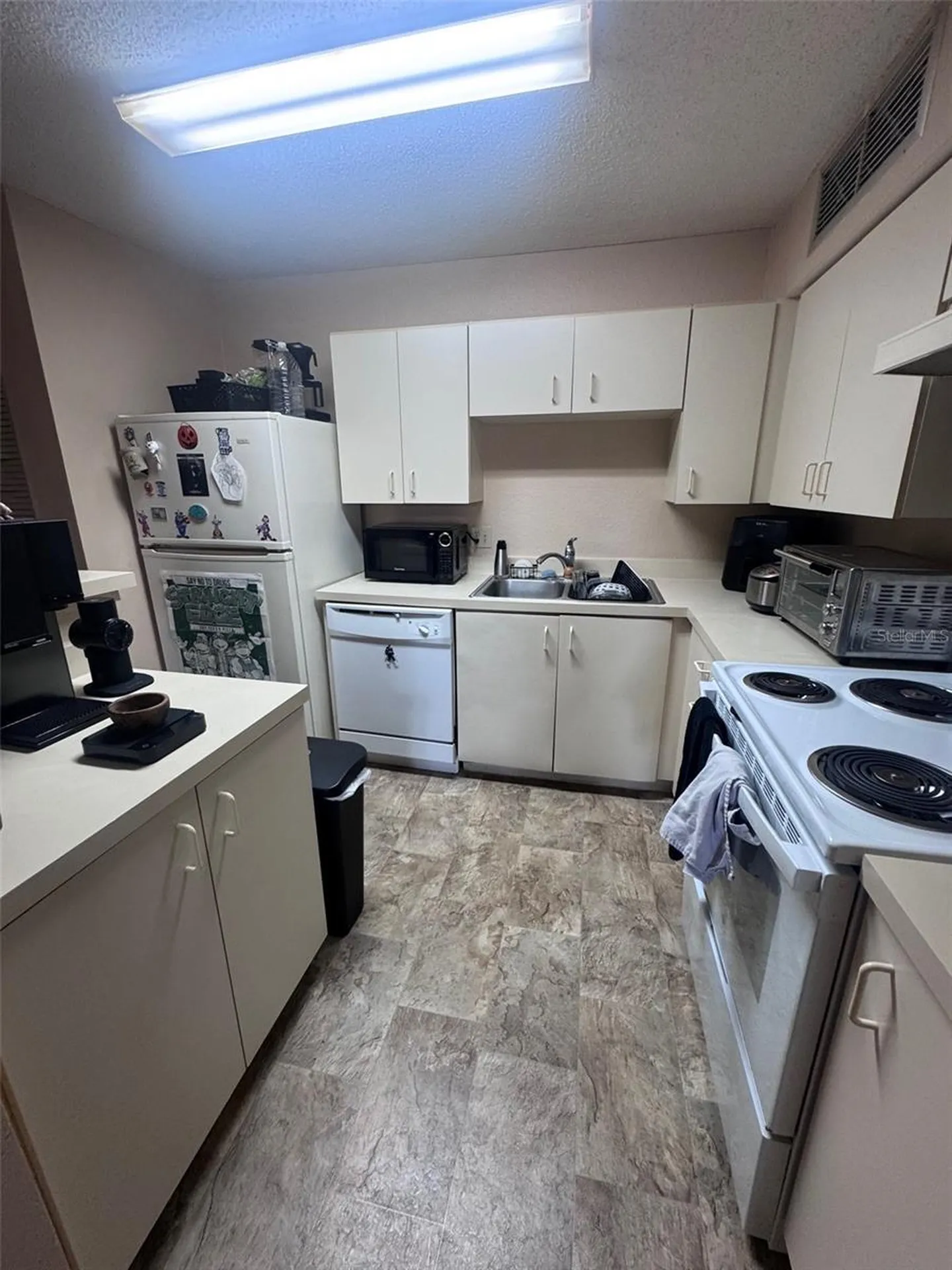 320 Forestway Circle Altamonte Springs FL 32701